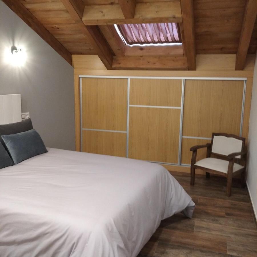 Apartamentos Turisticos Las Candelas Puebla de Sanabria Extérieur photo